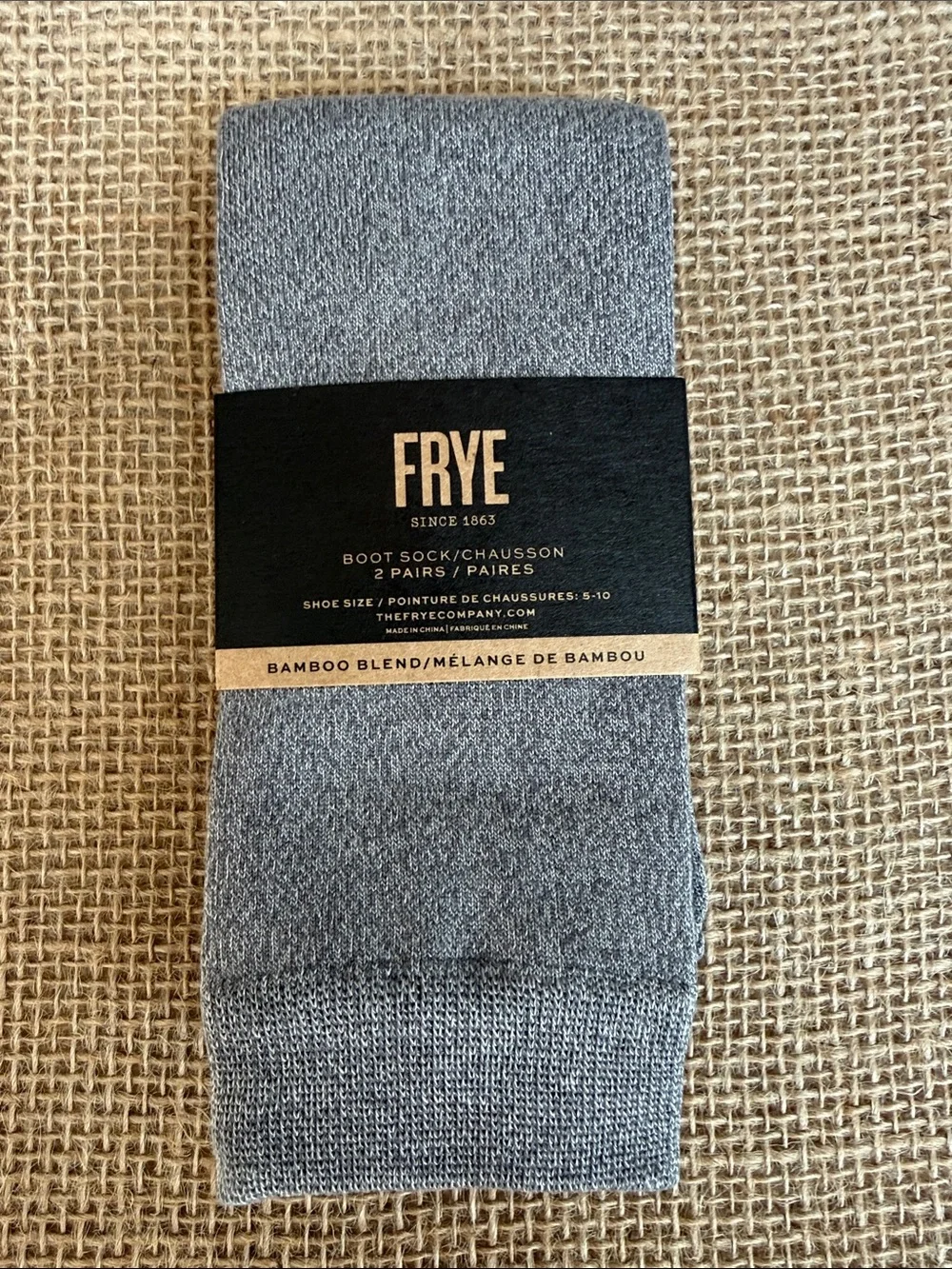 2 pair Frye Gray Bamboo Blend Crew Socks one grey and one black pair socks nwt